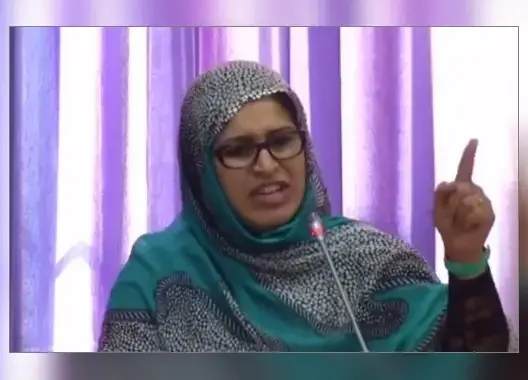 شاهد أجمل تدخل لصحراوية من أصول ريفية في مناظرة الحسيمة