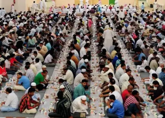 هكذا يغتنم مغاربة أيسلندا شهر رمضان للتعريف بالإسلام