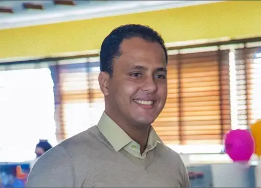 مدياني: عشت الجوع لشهرين .. وحلمي كان امتهان المحاماة