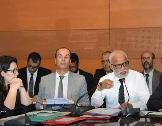 يتيم يناقش قانون تقاعد غير الأجراء مع المستشارين