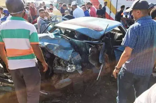 قتلى وجرحى في حادث سير بطنجة (صور)