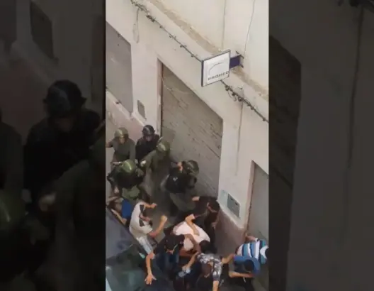 طوفان الإعتقال
