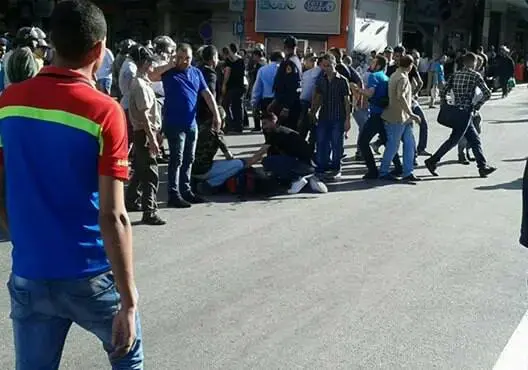 الـAMDH تدعو للتحقيق في الاعتداء على صحفيين وأطر تربوية بطنجة
