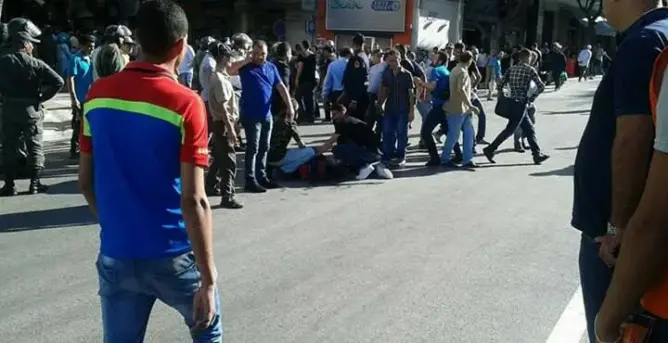 الـAMDH تدعو للتحقيق في الاعتداء على صحفيين وأطر تربوية بطنجة