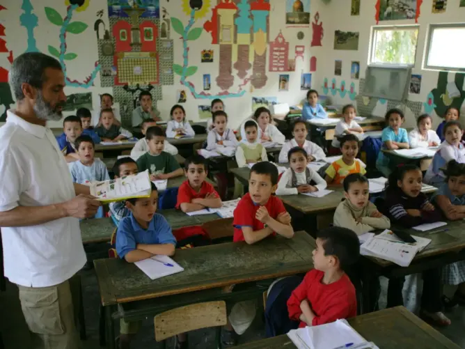 ارتفاع عدد التلاميذ المنقطعين بالتعليم العمومي إلى 331 ألف سنة 2021