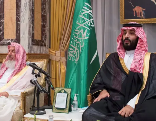 الغارديان: السعودية في فوضى كبيرة وبن سلمان مصاب بجنون العظمة