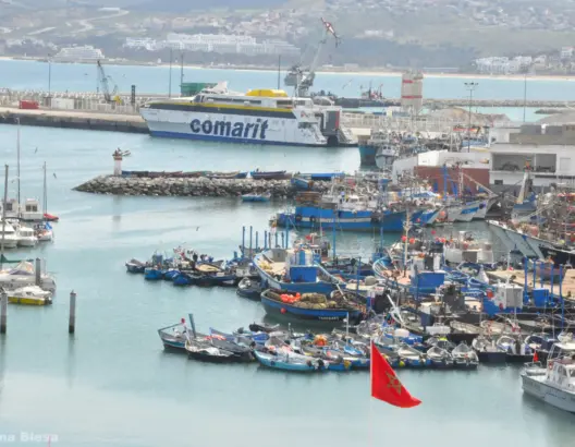 استئناف حركة الملاحة البحرية بين ميناء طنجة وطريفة اليوم