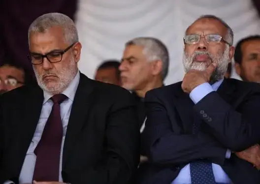 بنكيران: وفاة باها لغز  .. والمراقبون “سينشّون” الذباب في الانتخابات