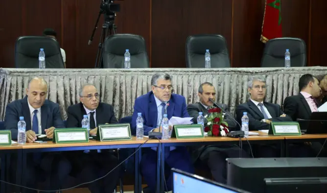 الرميد: أحداث الحسيمة خلفت إصابة 416 رجل أمن و45 محتجا