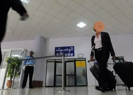 اعتقال مسافرين من جنسية فنزويلية بمطار محمد الخامس