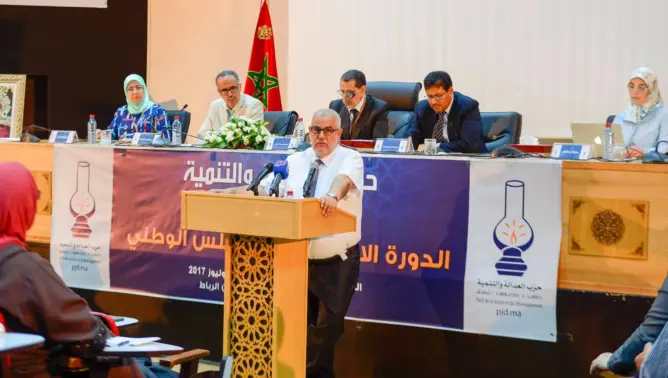 بويخف يكتب: مقاربة تفسير البعد التدميري في دينامية “الولاية الثالثة”