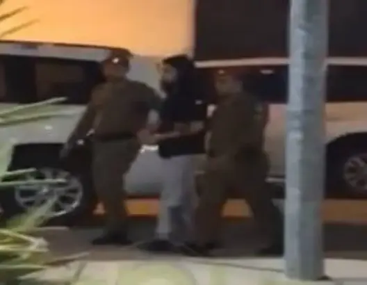 غضب بالسعودية بعد اعتداء أمير على مواطنين والأمن يعتقله