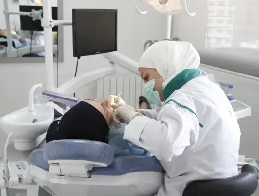 بسبب تراخيص.. أطباء الأسنان يعلنون التصعيد ومقاضاة وزارة أمزازي