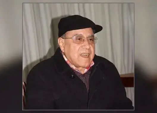 أحمد بوزفور.. قاص يمشي على حافة الحلم والواقع