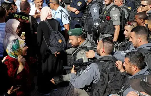 فرنسا تحذر إسرائيل من تغيير الوضع القائم في القدس