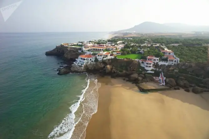 إليك 8 معلومات عن منتجع الملك سلمان الخاص بطنجة