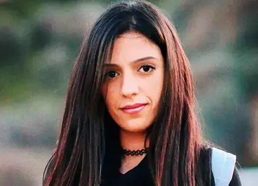 أزمة نفسية تنقل “سيليا” للمستشفى.. والسبب: شهران من الحبس