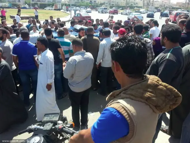 بالفيديو: شرطي يقتل شخصا ويجرح اثنين بسبب كأس شاي