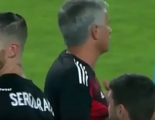 بالفيديو: سيرجيو راموس يضحك على مورينيو بسبب احتجاجه على الحكم