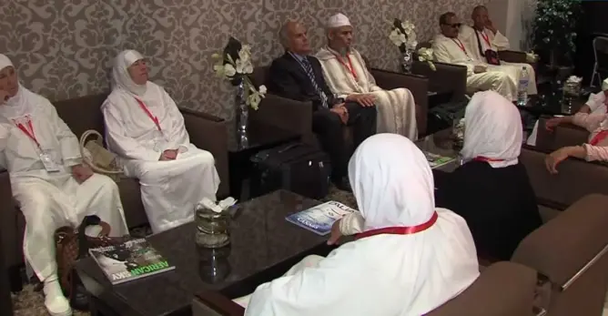 الحجاج المغاربة المكفوفين يتوجهون للديار المقدسة اليوم الخميس