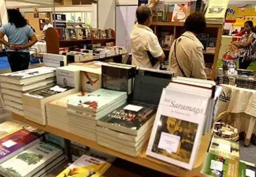 مشاركة مغربية في الدورة الـ13 للمعرض الدولي للكتاب ببنما