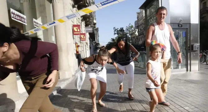 بعد هجوم برشلونة .. “داعش” يتبنى أيضا اعتداء “كامبريلس”