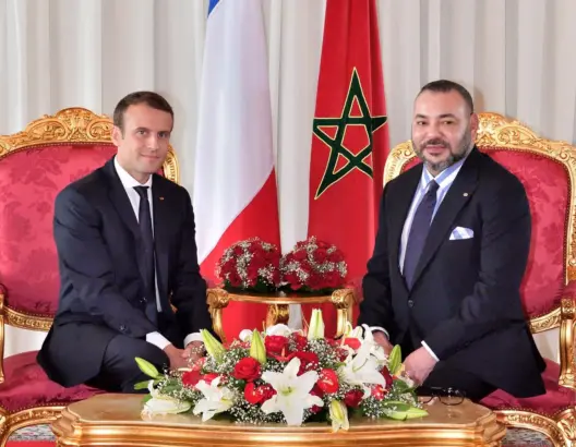 ماكرون يهاتف الملك محمد السادس ويعرب عن رغبته في زيارة المغرب