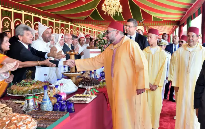 المضيق: شخصيات تقدم للملك 19 مؤلفا بمناسبة الذكرى الـ54 لميلاده