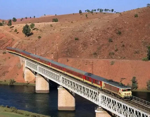 قطار يجمع المغرب والجزائر وتونس.. حلم قد يعود من جديد