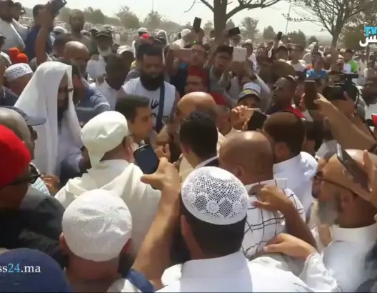 حراس بنكيران يخلقون الفوضى في مقبرة الغفران بالرباط