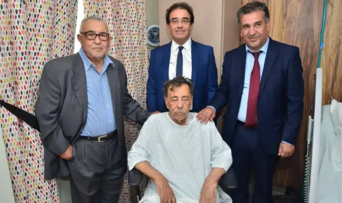 مرض بنحمو يكشف عزلة لشكر والملك يتكفل بعلاج رئيس “اليد السوداء”