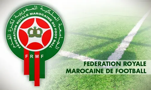 رسمياً .. الجامعة تقرر إعادة مباراة الرجاء الرياضي والدفاع الحسني الجديدي