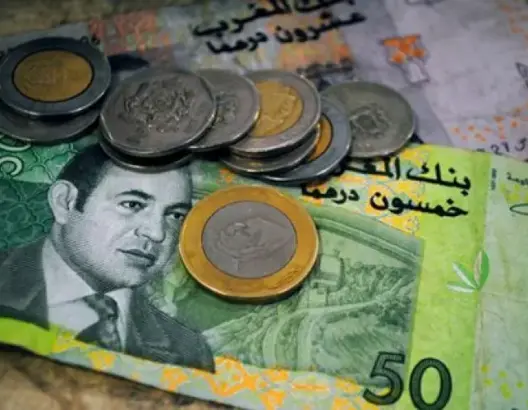 الدرهم المغربي يحافظ على استقراره في أول أيام تحرير سوق الصرف