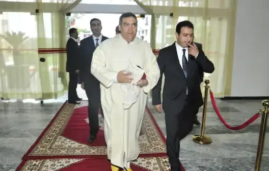 الأميون خارج مجالس الجهات .. والجامعيون ينتزعون أكثر من ثلثي المقاعد