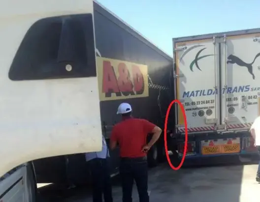 في مشهد مروع.. شاحنة تسحق سائقها بميناء طنجة المتوسطي