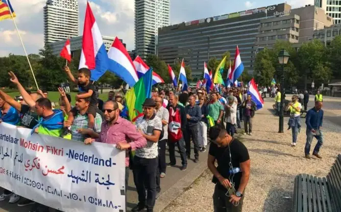 احتجاجات الريف تعود.. مظاهرات بهولندا واستعدادات لمسيرة بإمزورن (فيديو)