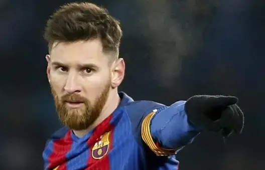 رئيس برشلونة يكشف عن موعد تجديد ميسي عقده مع النادي