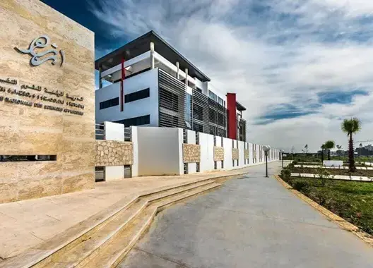 رغم صدور حكم قضائي لصالحهن .. 5 طالبات هندسة بأكادير خارج حجرات الدراسة