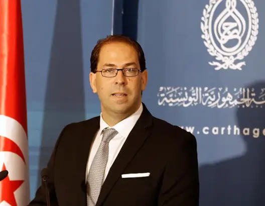 تعديل وزاري يطال 13 وزيرا و7 كتاب دولة في حكومة الشاهد بتونس