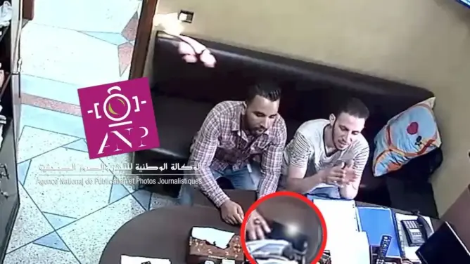 لصان غبيان داخل مركز للغات بالدار البيضاء