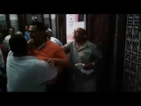 قربلة في مؤتمر إقليمي لحزب الاستقلال بين غلاب وكاتب فرع بنمسيك (فيديو)