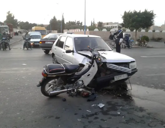 سباق 3 شبان بالدراجات النارية بأيت ملول ينتهي بحادثة خطيرة