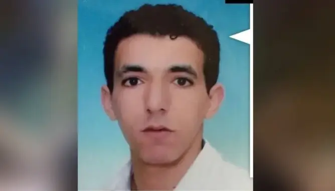 أم مغربي معتقل بالنيجر تطالب المسؤولين بالتدخل لترحيله للمغرب