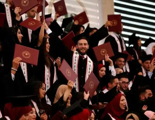 دراسة: التحصيل العلمي يقلص خطر الإصابة بالاكتئاب