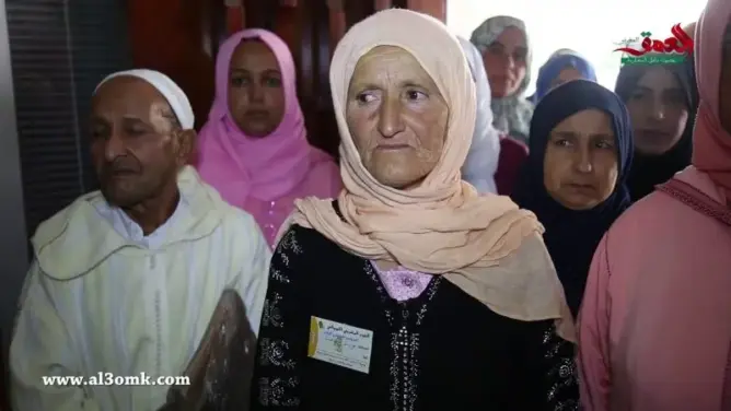 تقرير مثير لحزب زيان يكشف كيف “كشّط” اتحاديون مي عيشة من أرضها