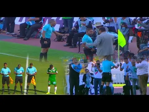 شاهد ما حدث داخل أرضية الملعب قبل بداية مباراة الرجاء والجيش