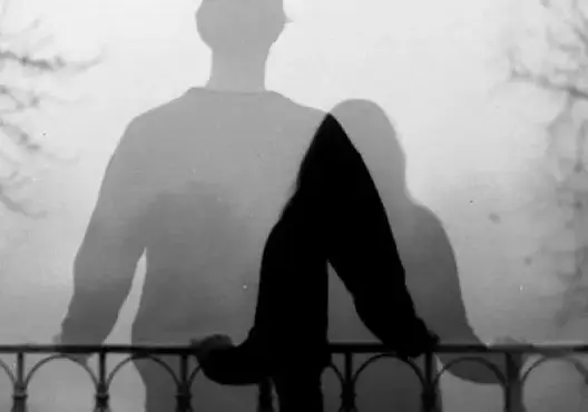 قصائد بلا تفكير