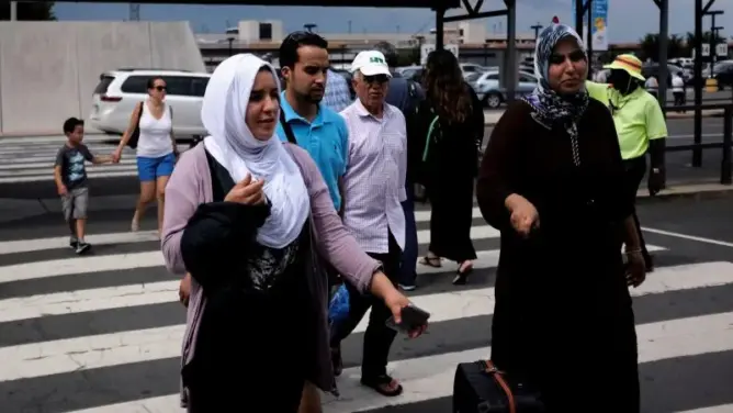 2 من كل 5 مسلمين في أوروبا يشعرون بالتمييز