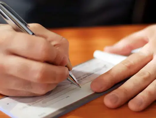 اعتقل مرتين .. إيداع ضابط أمن موقوف عن العمل بخريبكة السجن