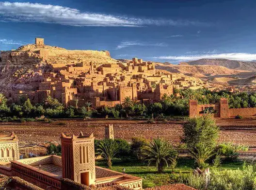 فيلم “أحلام” يتوج بالجائزة الكبرى لملتقى القصبة بورززات